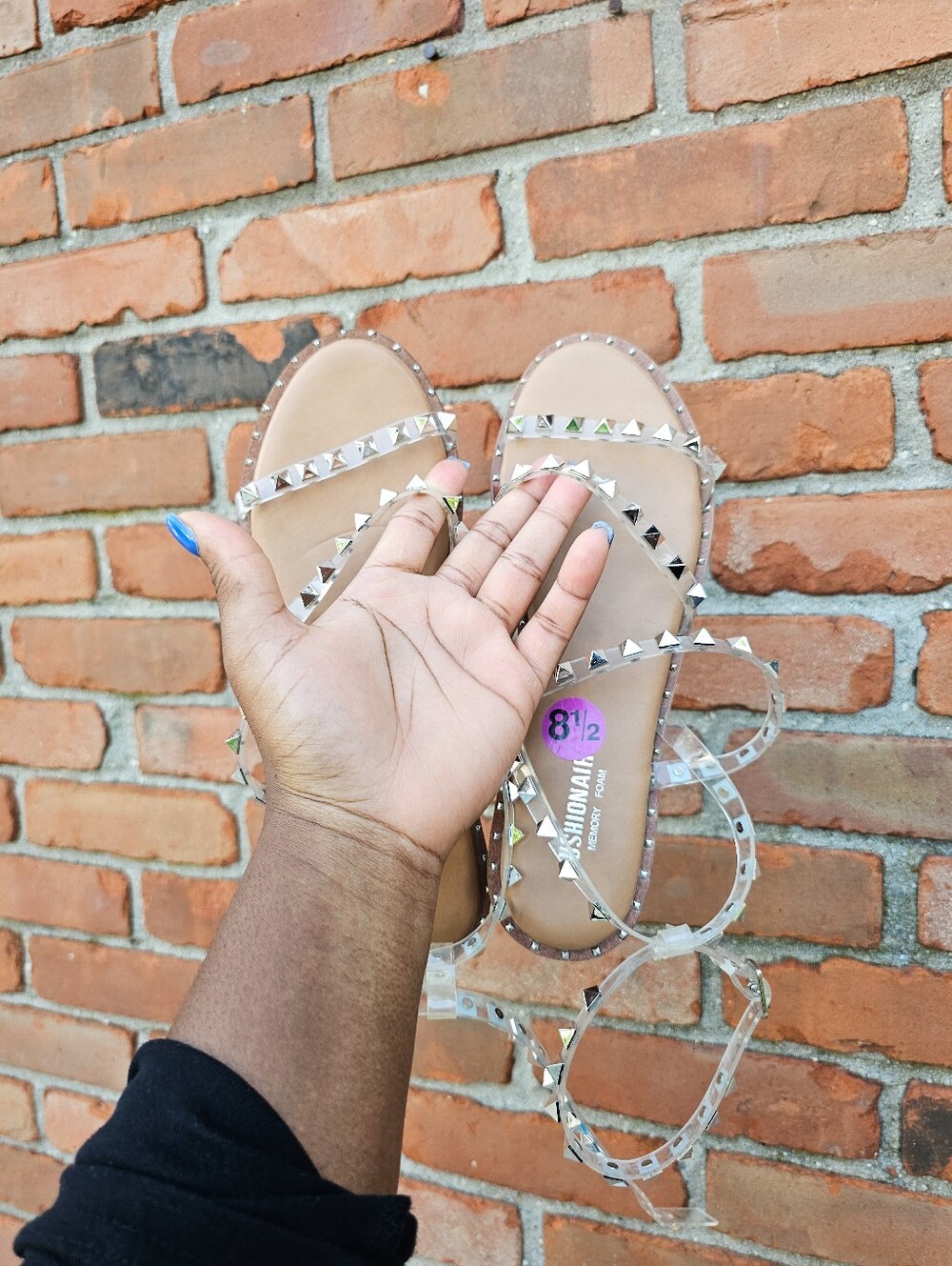 CUSHIONAIRE Talia Clear Silver Studded Strappy Sandals Women’s 8.5 NEW